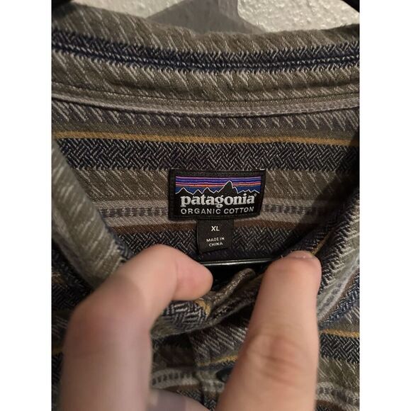 Patagonia Mens XL Fjord Flannel Aztec Western Print Pattern - Picture 3 of 7